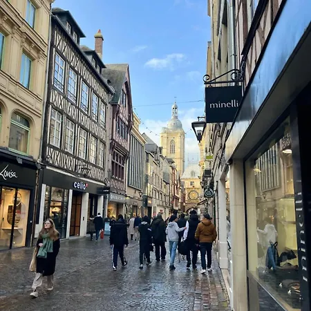 Le Diplomatico Centre By Myfrenchpat Appartement