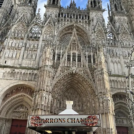 Le Diplomatico Centre By Myfrenchpat *